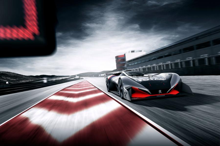  Peugeot L500 R HYbrid Vision Gran Turismo 2017 года  (фото 8 из 8)